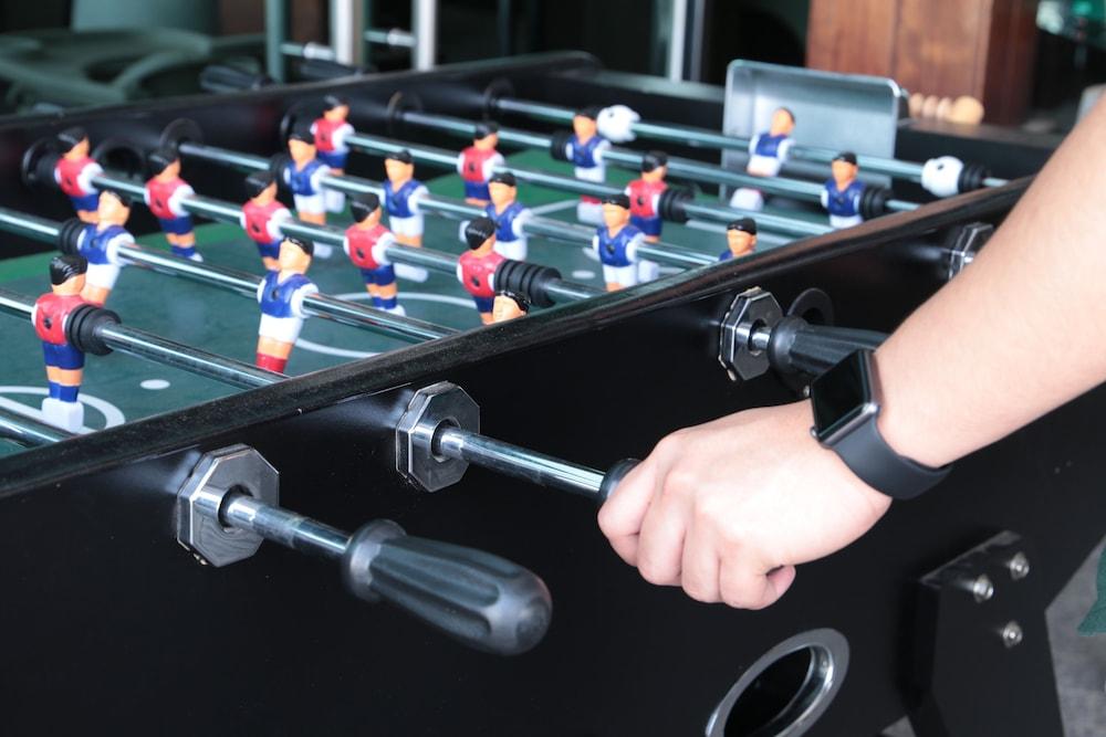 Bay La Sun Hotel And Marina - Emaar King Abdullah Economic City Экстерьер фото A table football player