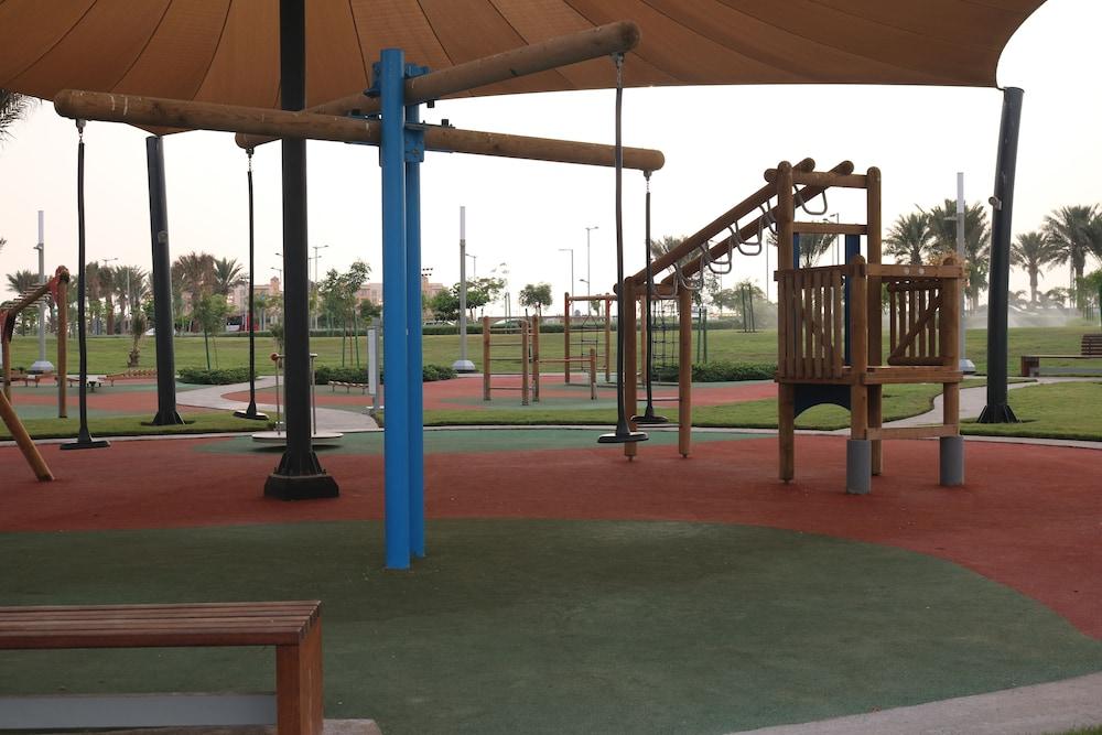 Bay La Sun Hotel And Marina - Emaar King Abdullah Economic City Экстерьер фото Al-Ghazal Park